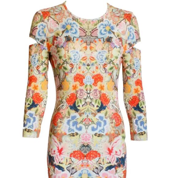 ALEXANDER MCQUEEN Slash Sleeve Kaleidoscope Floral Print Top - Picture 2 of 15